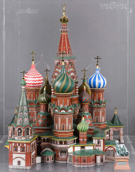 Сборная модель из картона.Собор Василия Блаженного(сер.архит.пам.м1/150)(УМНАЯ БУМАГА ООО)(1710.80)  купить с доставкой по Москве и России | Официальный интернет-магазин Исторического музея