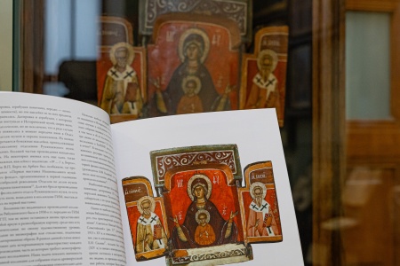 Икона. Живопись. Графика: Исследования. Документы