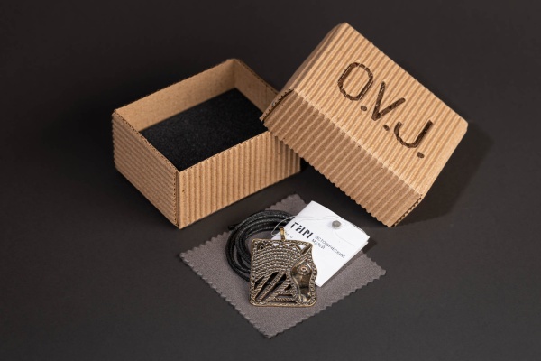 Кулон "Конь"